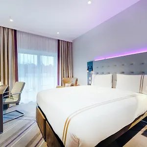 Отель Premier Frankfurt Europaviertel