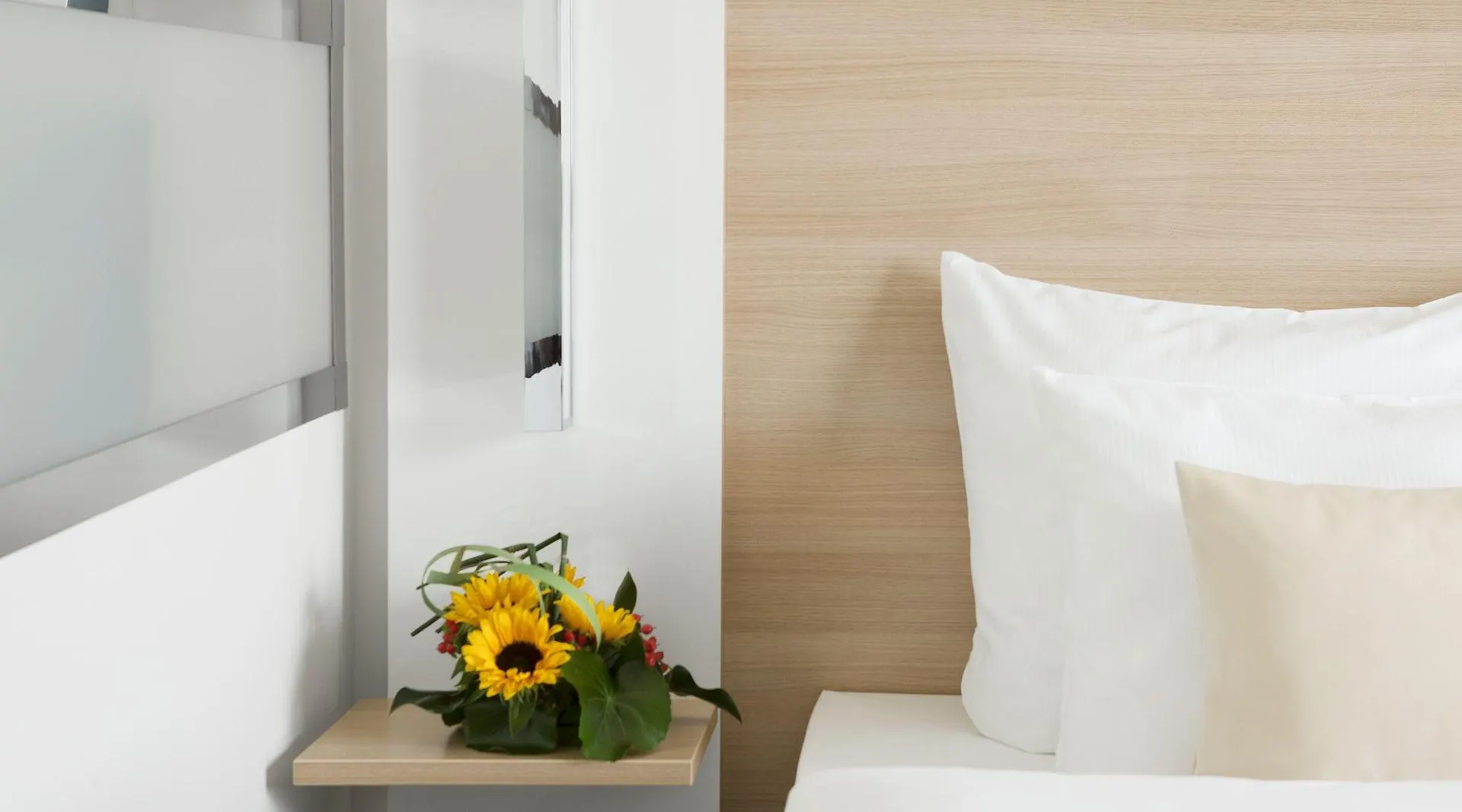 Best Western Plus Welcome Hotel Frankfurt Франкфурт-на-Майне 4*,